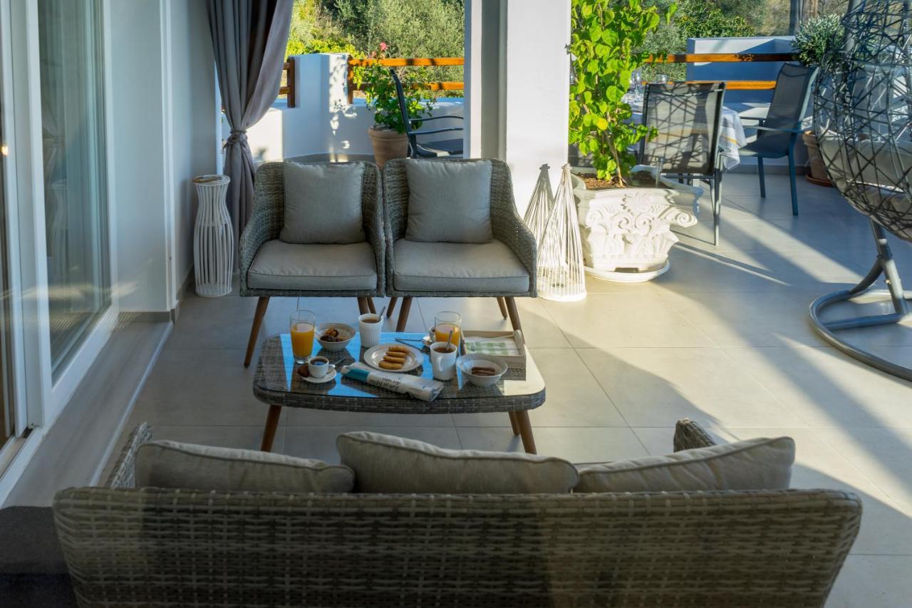 Aegean Suites Votsi  Luaran gambar